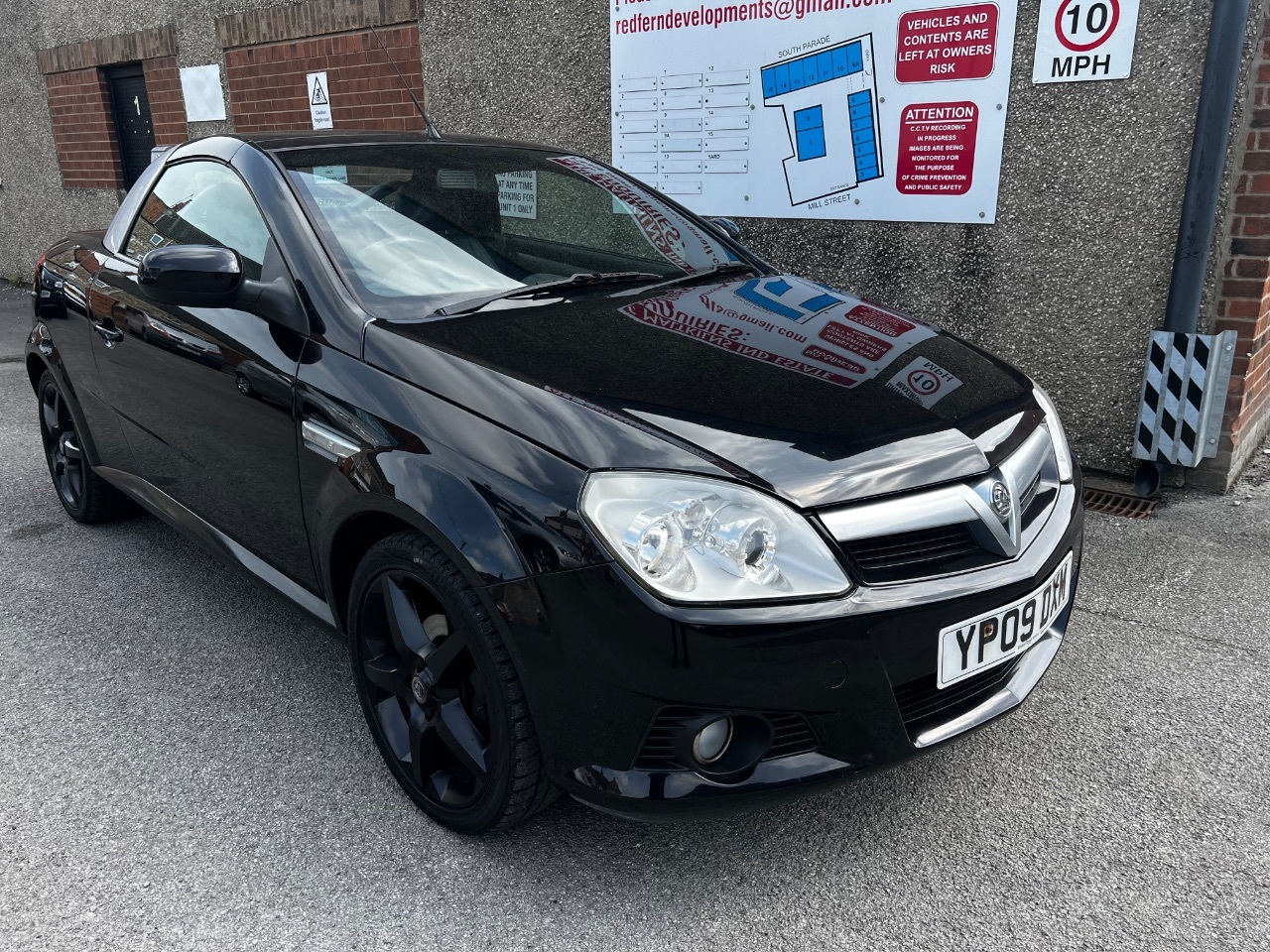 2009 Vauxhall Tigra